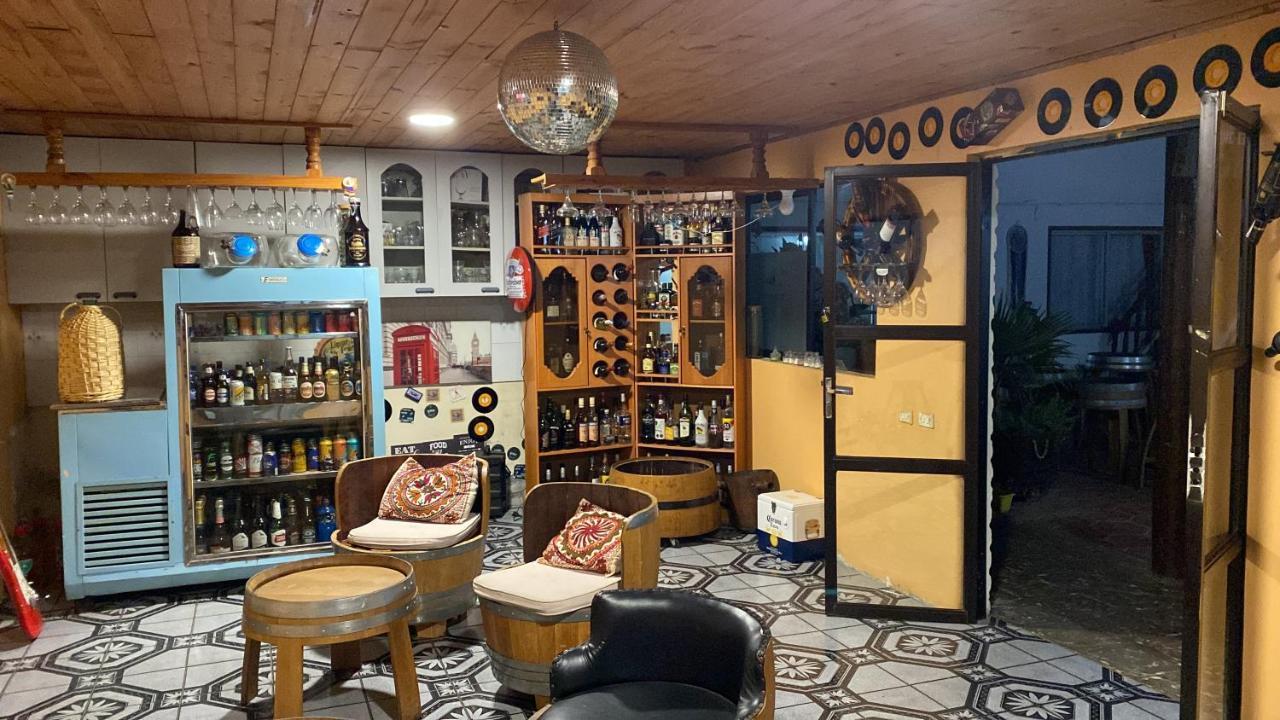 Hostal Traveland Пичилему Екстериор снимка